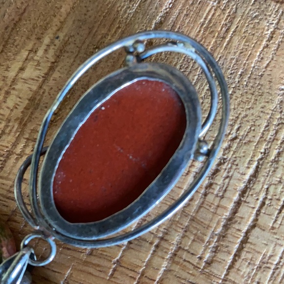 Necklace, bracelet and earring set. - Picture 7 of 7